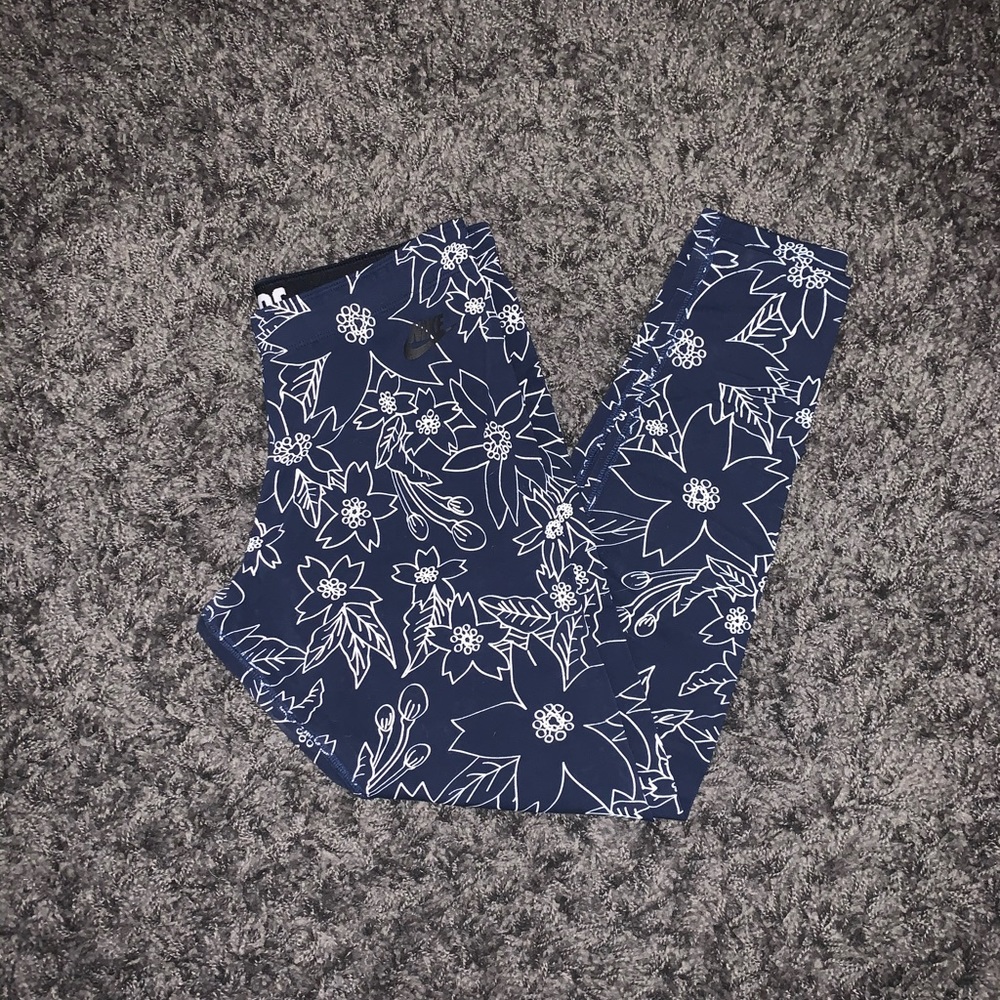 Women’s Nike Leggings